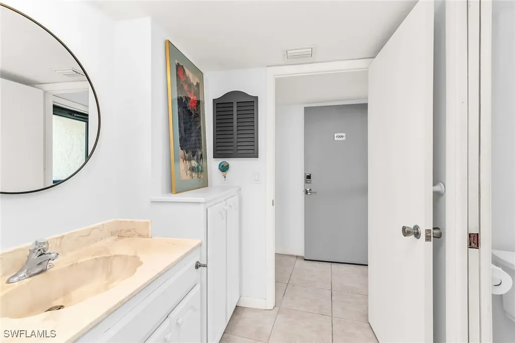 1085 Bald Eagle Drive Marco Island FL 34145