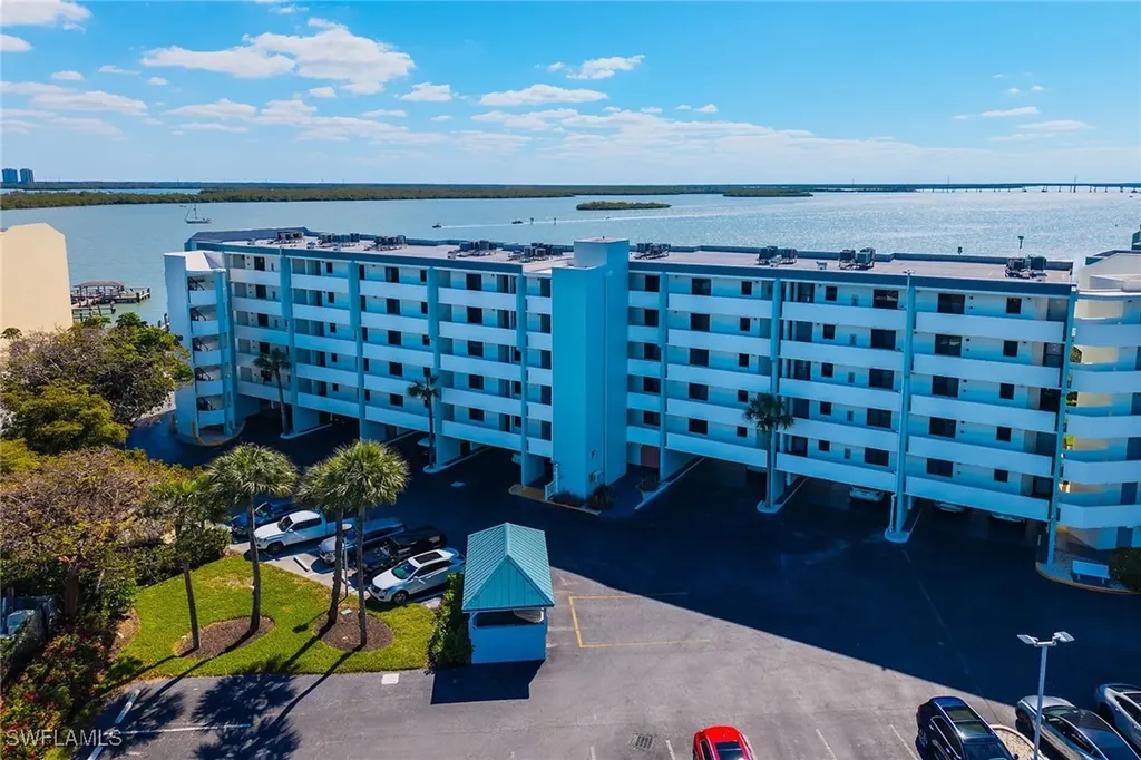 1085 Bald Eagle Drive Marco Island FL 34145