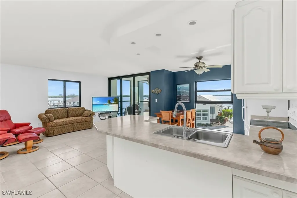 1085 Bald Eagle Drive Marco Island FL 34145