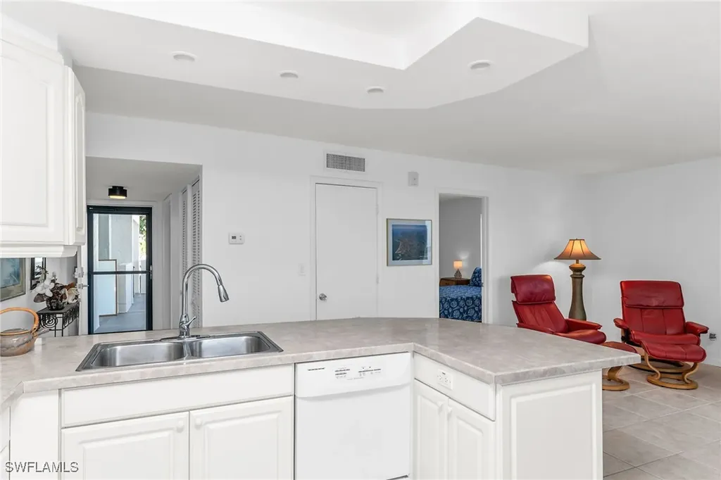 1085 Bald Eagle Drive Marco Island FL 34145