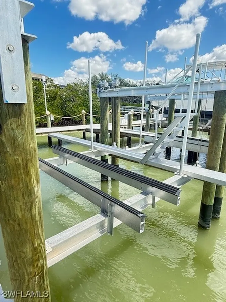 268B Wiggins Bay Drive Naples FL 34110