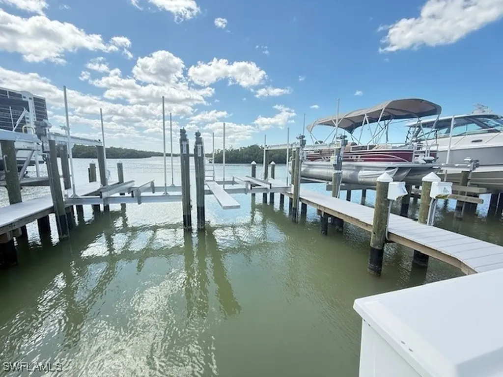 268B Wiggins Bay Drive Naples FL 34110