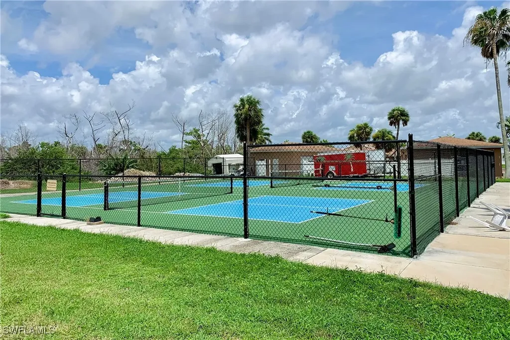 19681 Summerlin #211 Road Fort Myers FL 33908