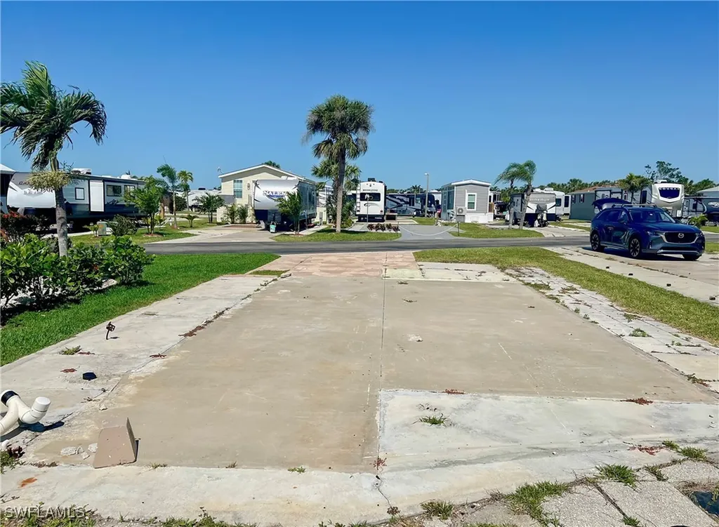 19681 Summerlin #211 Road Fort Myers FL 33908