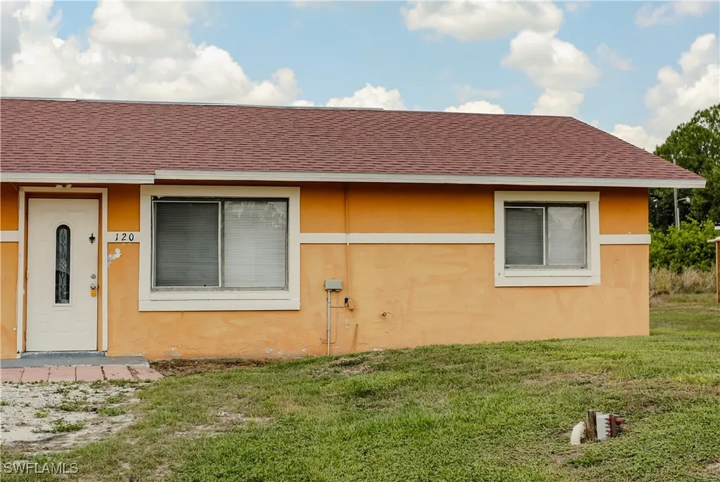 120 Gordon Avenue S Lehigh Acres FL 33973