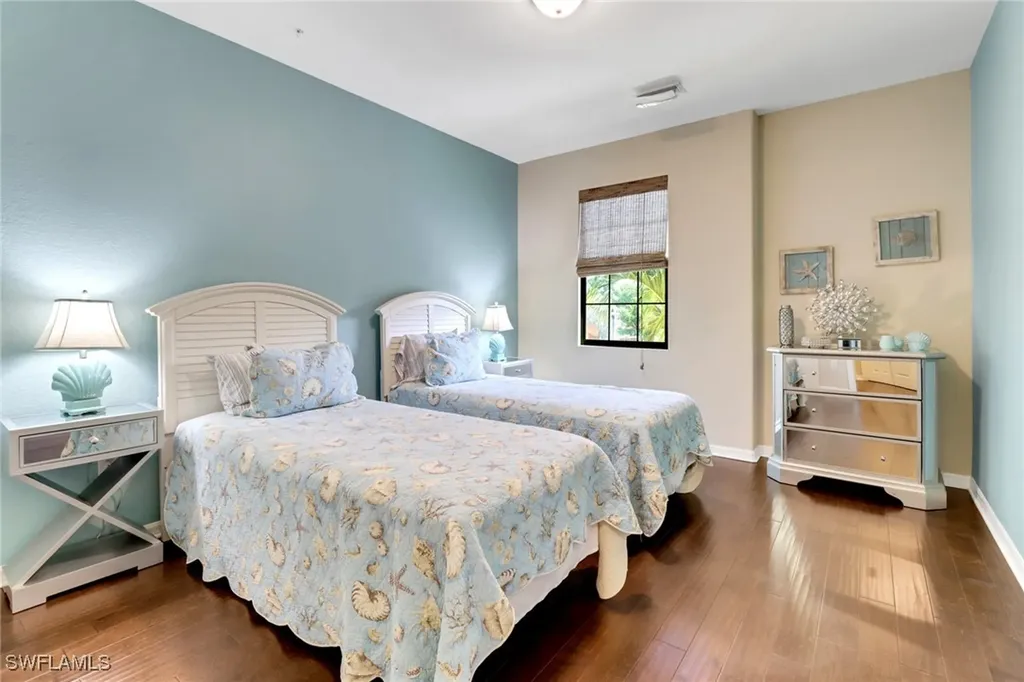 9065 Albion Lane N Naples FL 34113