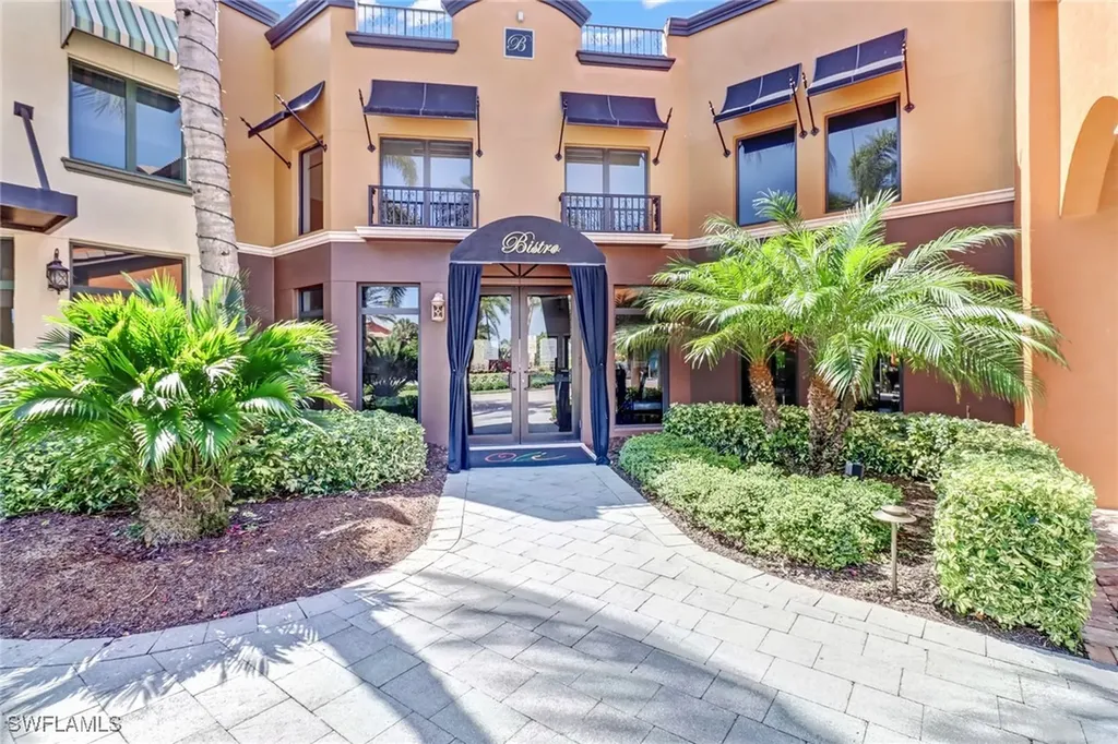 9065 Albion Lane N Naples FL 34113