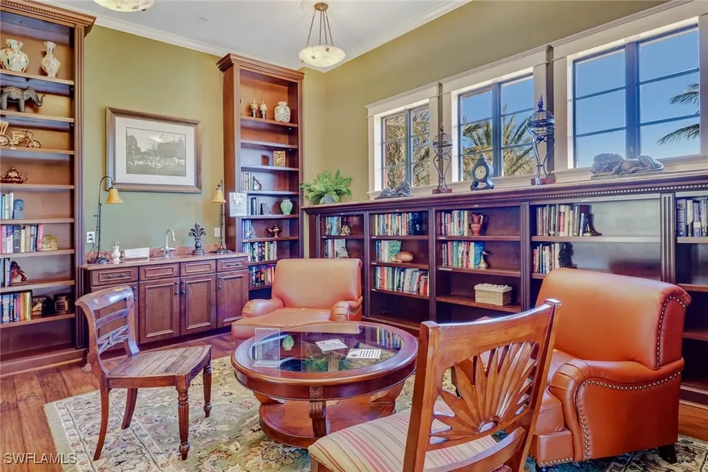 9065 Albion Lane N Naples FL 34113
