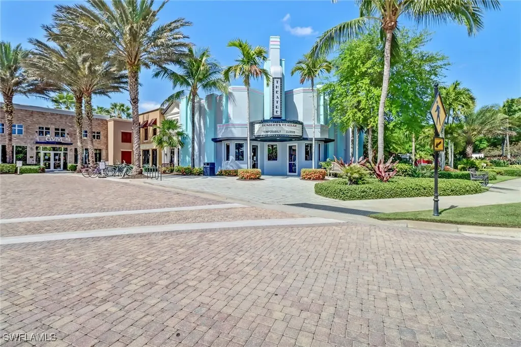 9065 Albion Lane N Naples FL 34113