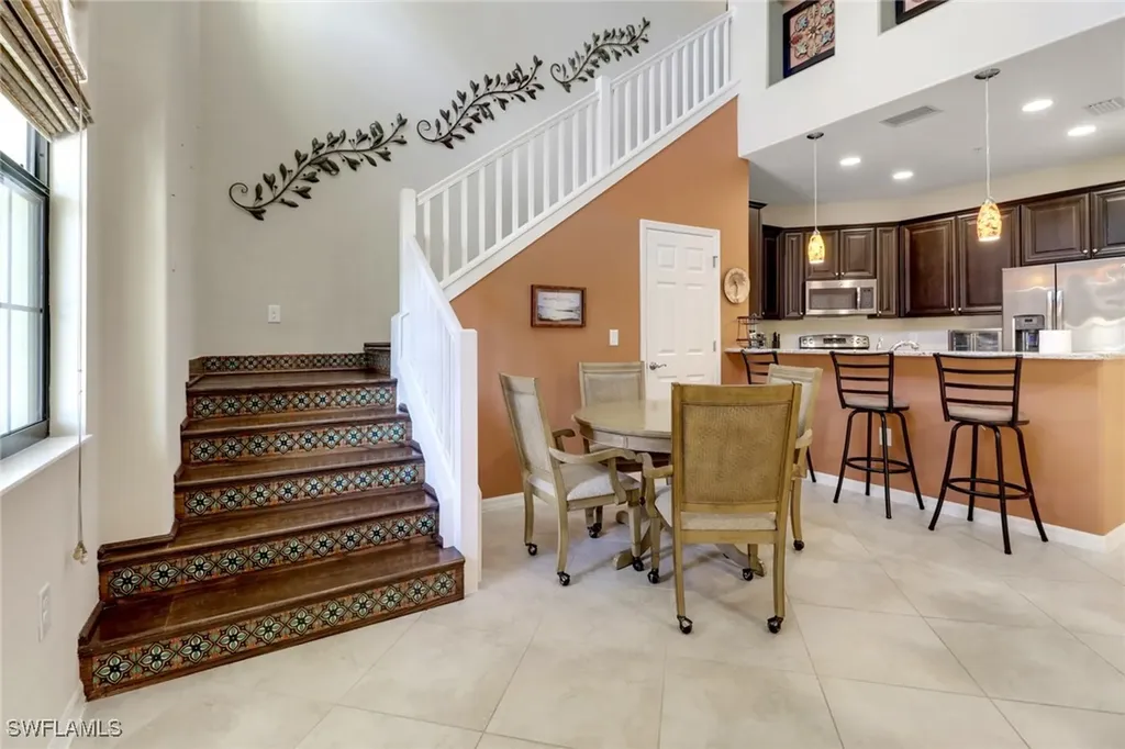 9065 Albion Lane N Naples FL 34113