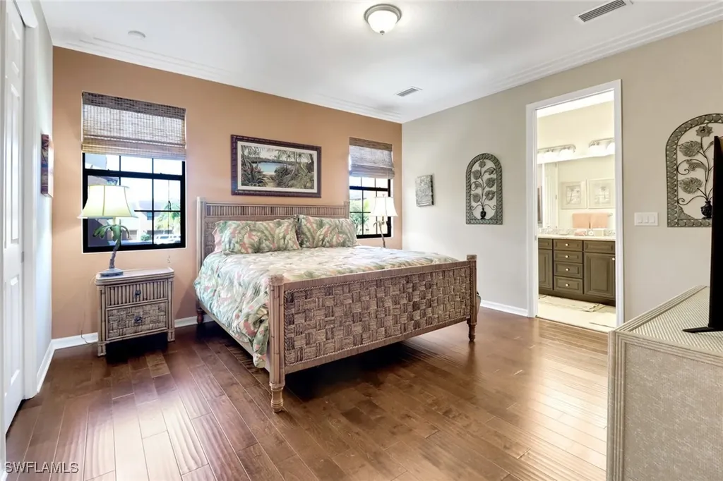 9065 Albion Lane N Naples FL 34113
