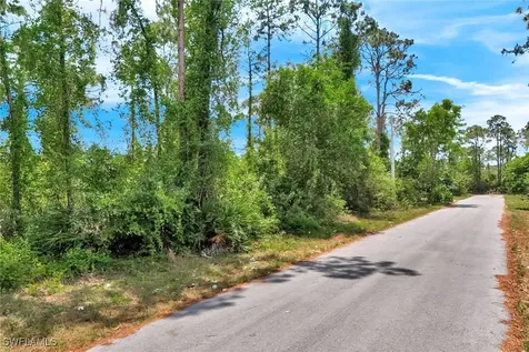206 John Avenue N Lehigh Acres FL 33971