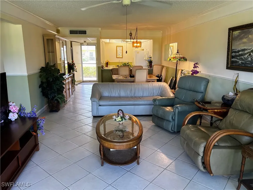 1057 Forest Lakes Drive Naples FL 34105