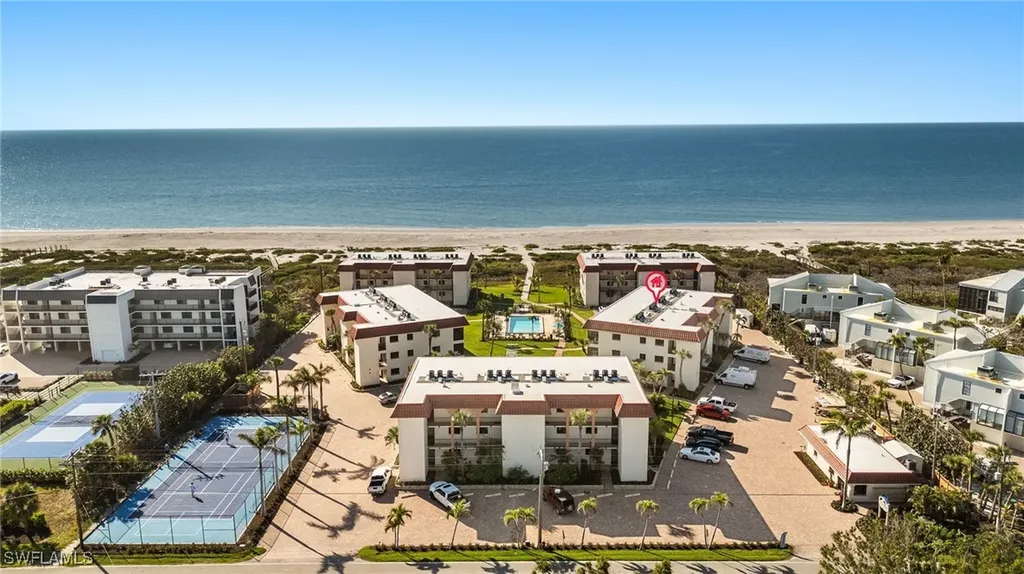 671 E Gulf Drive Sanibel FL 33957