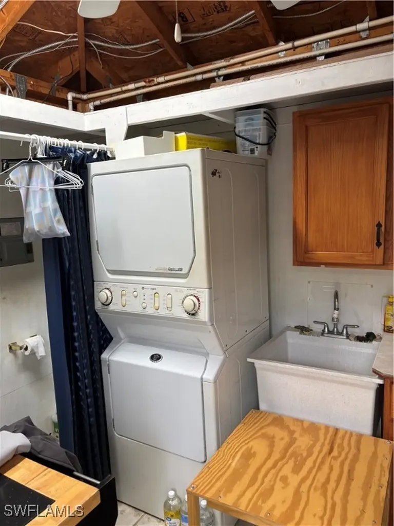 5758 Burrwood Court Fort Myers FL 33905