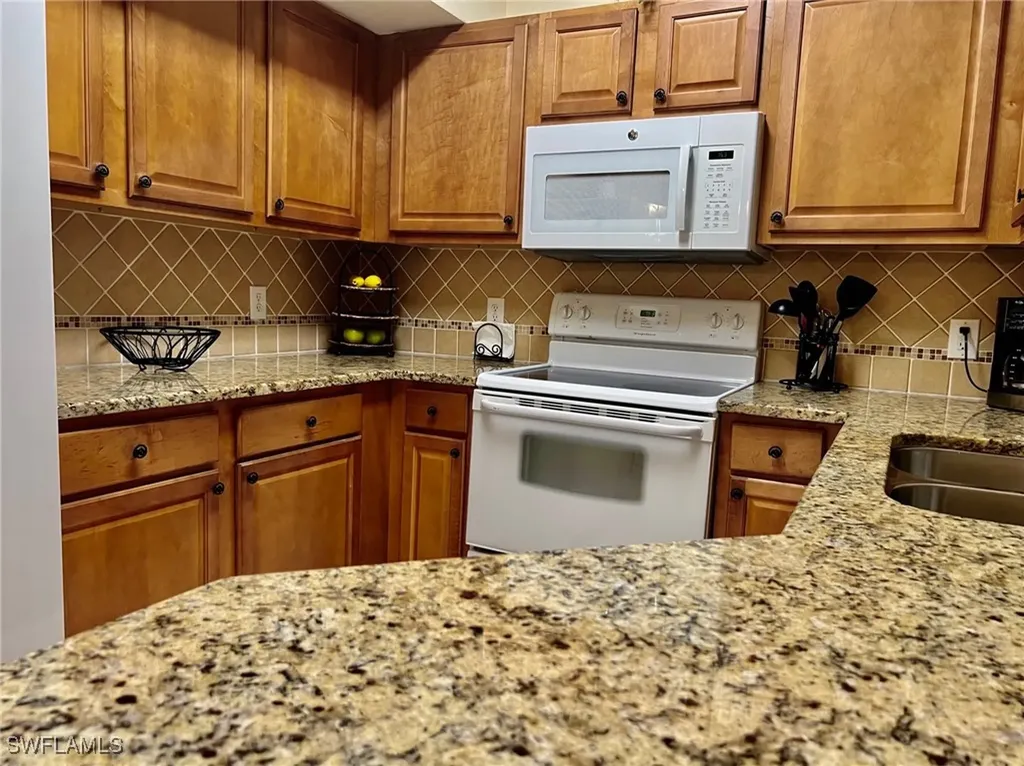15585 Ocean Walk Circle Fort Myers FL 33908