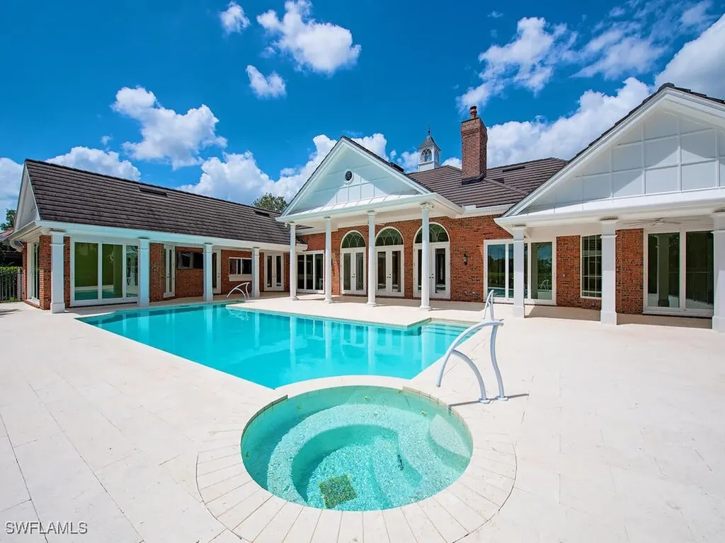 4756 Pond Apple Drive N Naples FL 34119