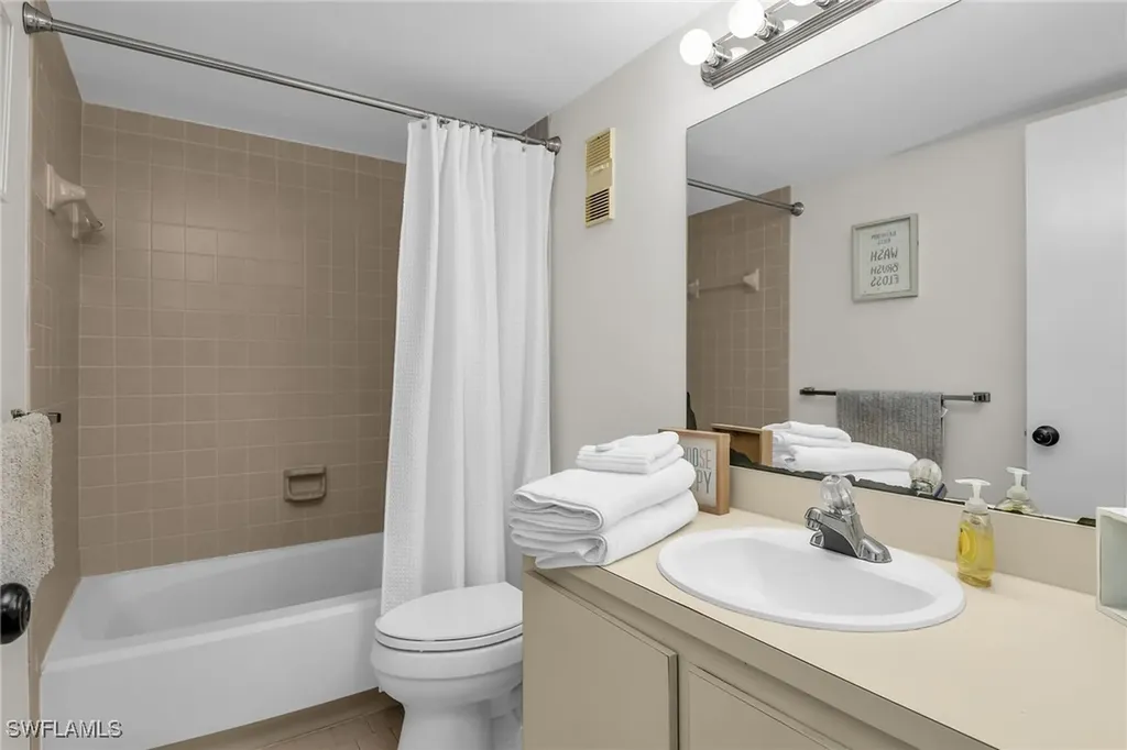 440 Seaview Court Marco Island FL 34145