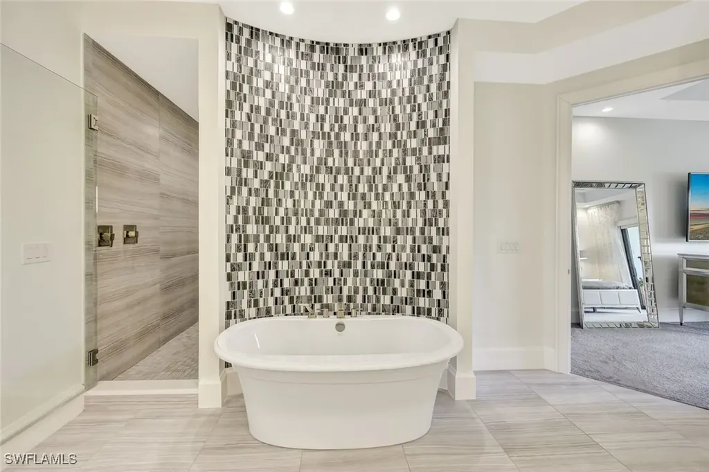 16358 Corsica Way Naples FL 34110