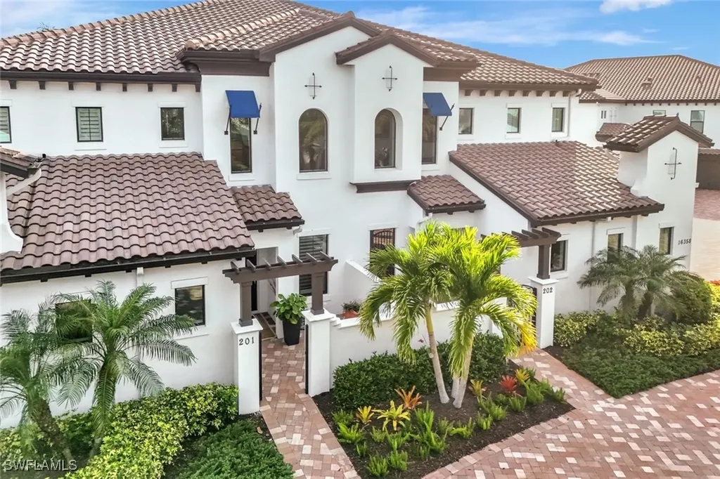 16358 Corsica Way Naples FL 34110