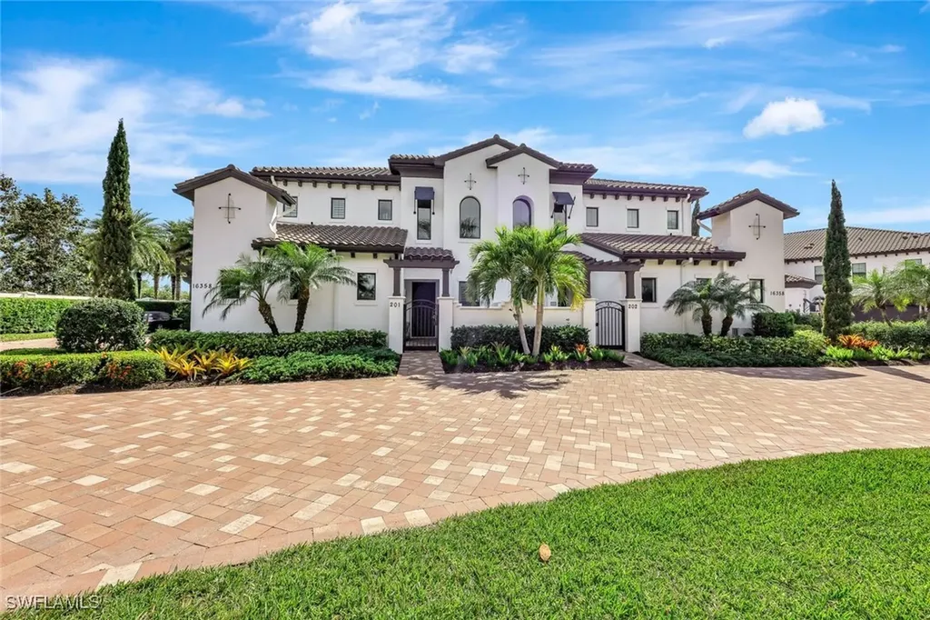 16358 Corsica Way Naples FL 34110