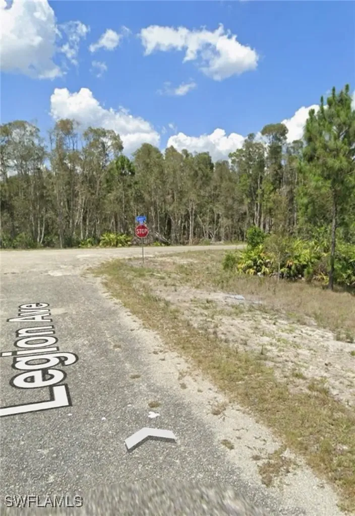 1009 Legion Avenue Lehigh Acres FL 33974