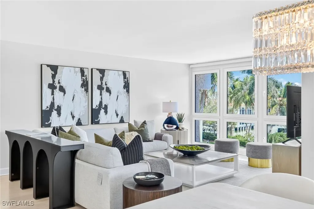 4031 Gulf Shore Boulevard N Naples FL 34103