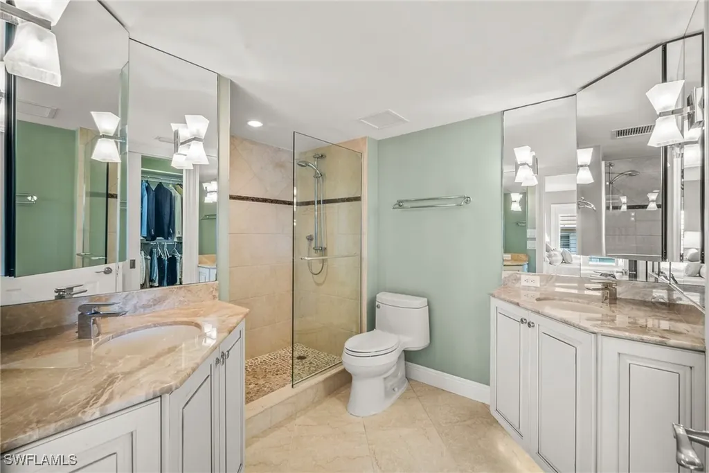 2650 Gulf Shore Boulevard N Naples FL 34103