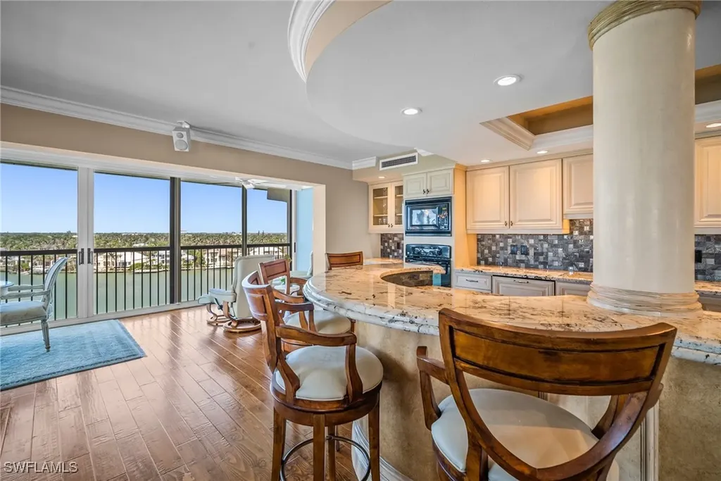 2650 Gulf Shore Boulevard N Naples FL 34103