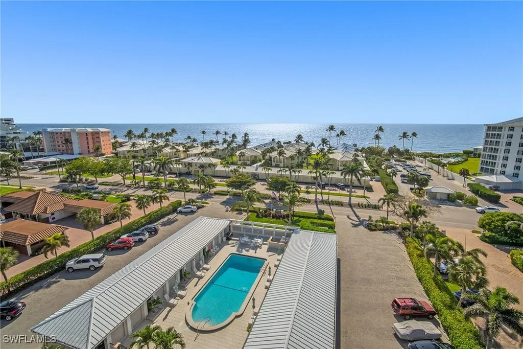 2650 Gulf Shore Boulevard N Naples FL 34103