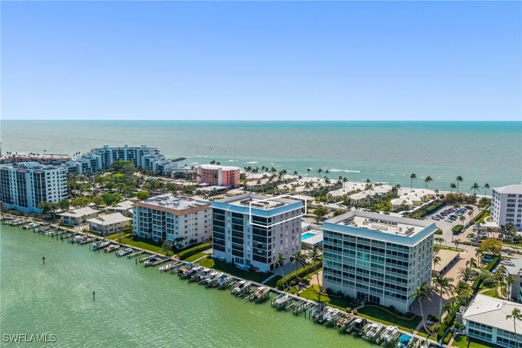 2650 Gulf Shore Boulevard N Naples FL 34103