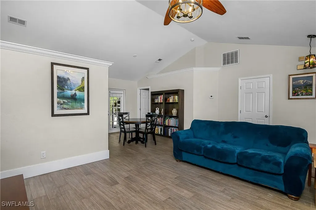 4430 12th Street NE Naples FL 34120