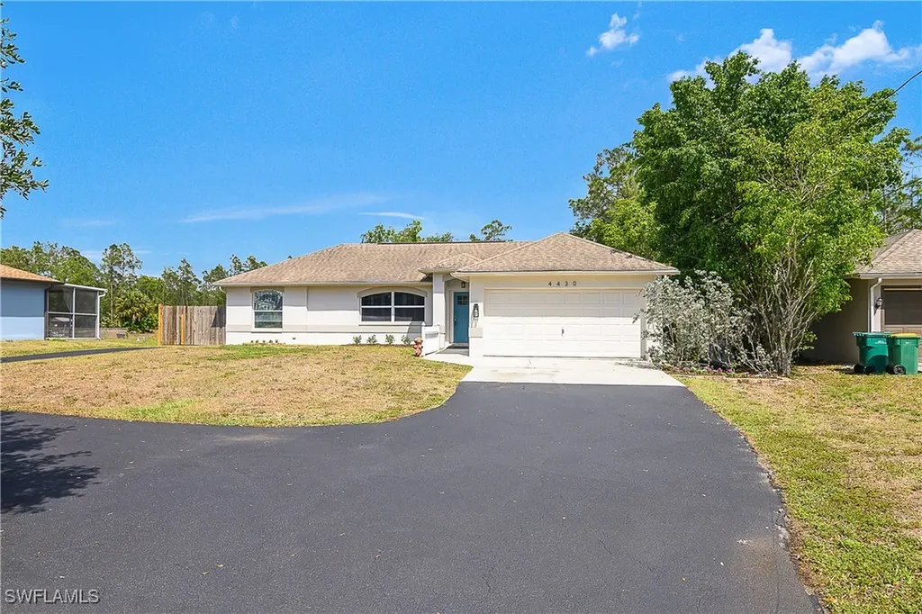 4430 12th Street NE Naples FL 34120