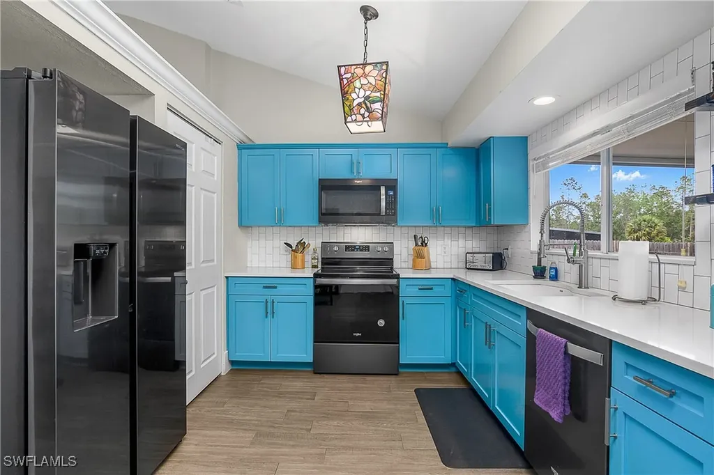 4430 12th Street NE Naples FL 34120