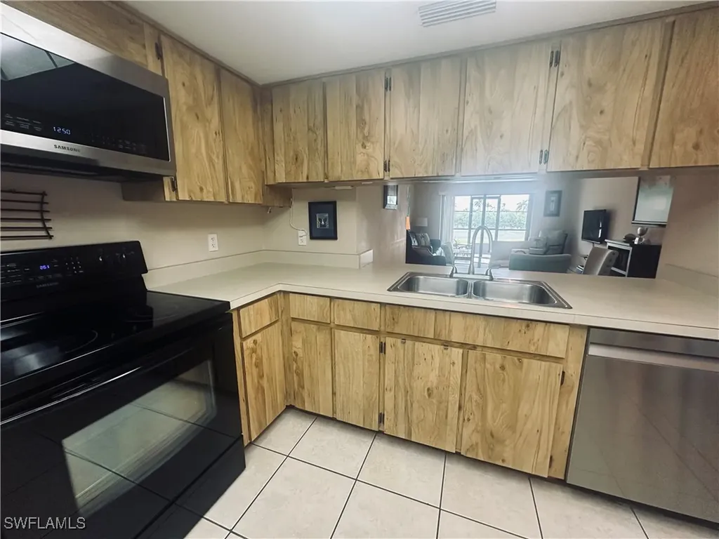 11610 Caravel Circle Fort Myers FL 33908