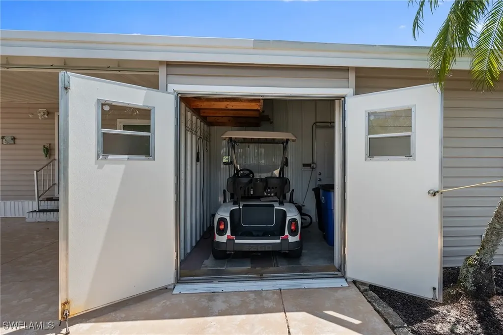 429 Archer Lane North Fort Myers FL 33903