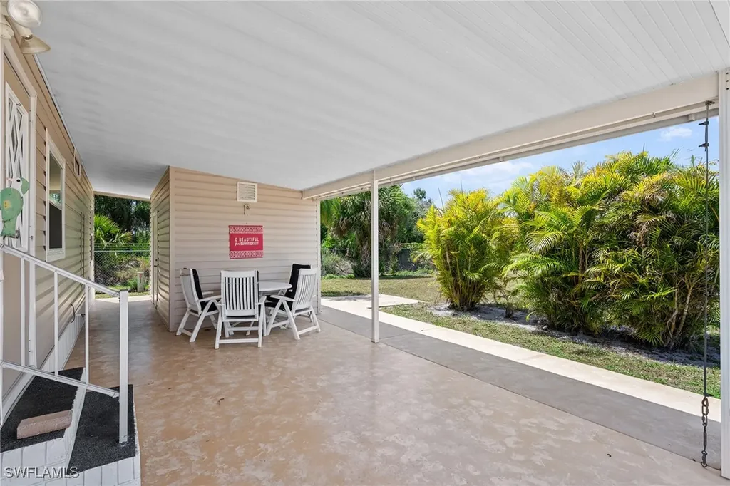 429 Archer Lane North Fort Myers FL 33903
