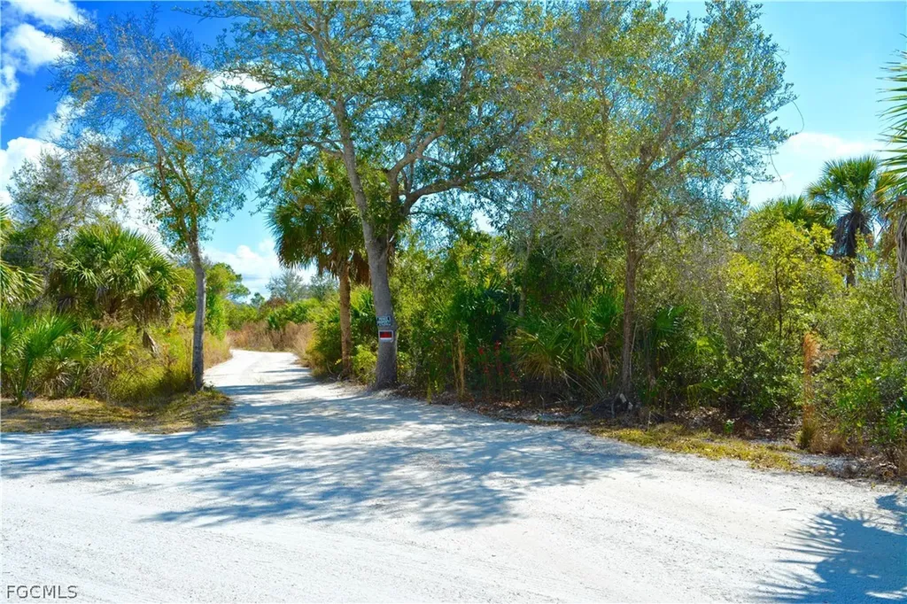 27195 Lowry Avenue Punta Gorda FL 33983