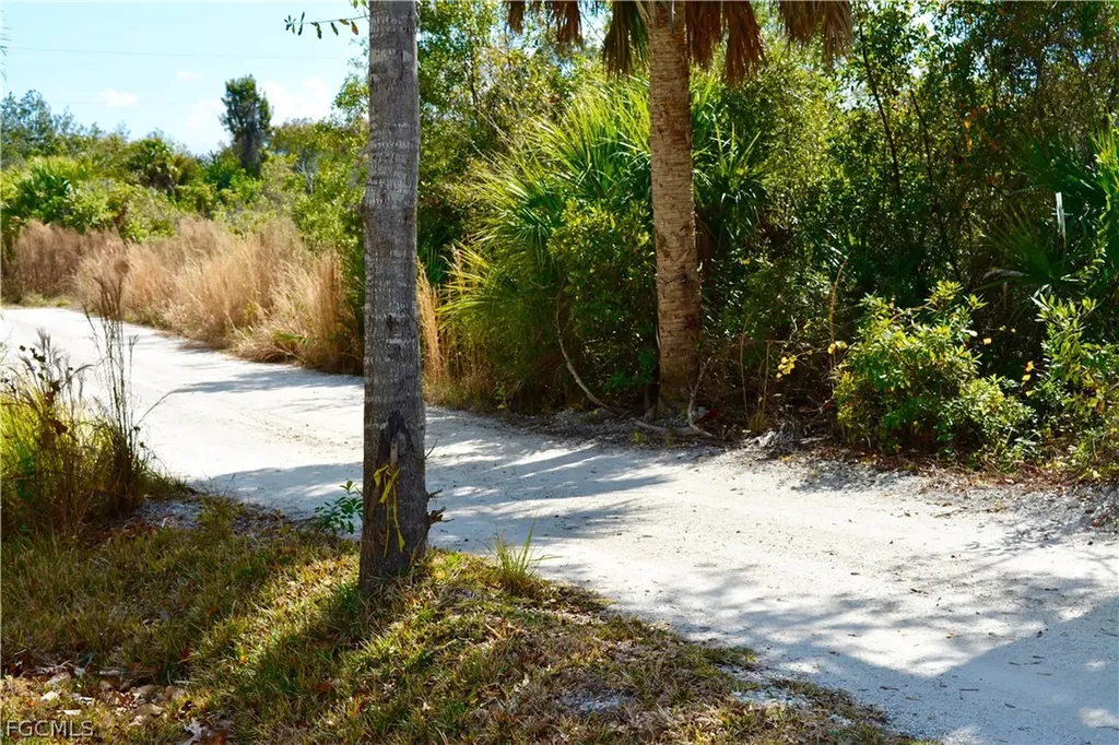 27195 Lowry Avenue Punta Gorda FL 33983