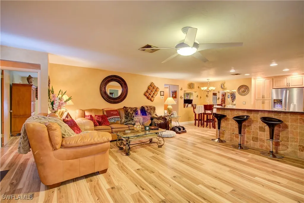 2627 Mcgregor Boulevard Fort Myers FL 33901