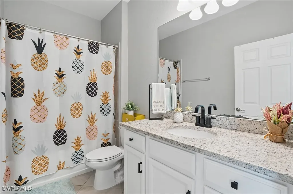 1822 Alameda Drive Naples FL 34120