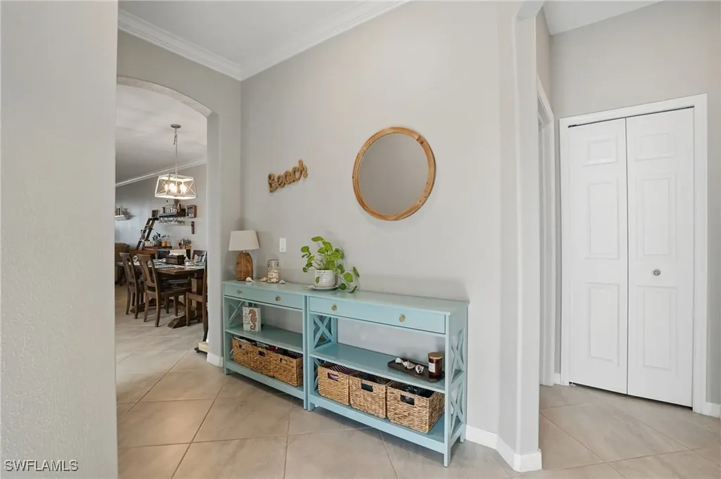 1822 Alameda Drive Naples FL 34120