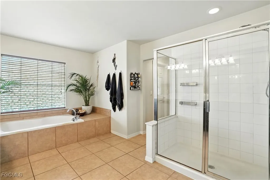 3268 Aralia Court E Alva FL 33920