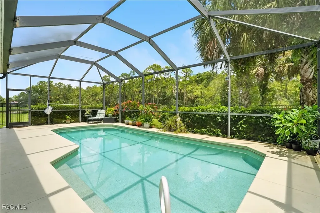 3268 Aralia Court E Alva FL 33920