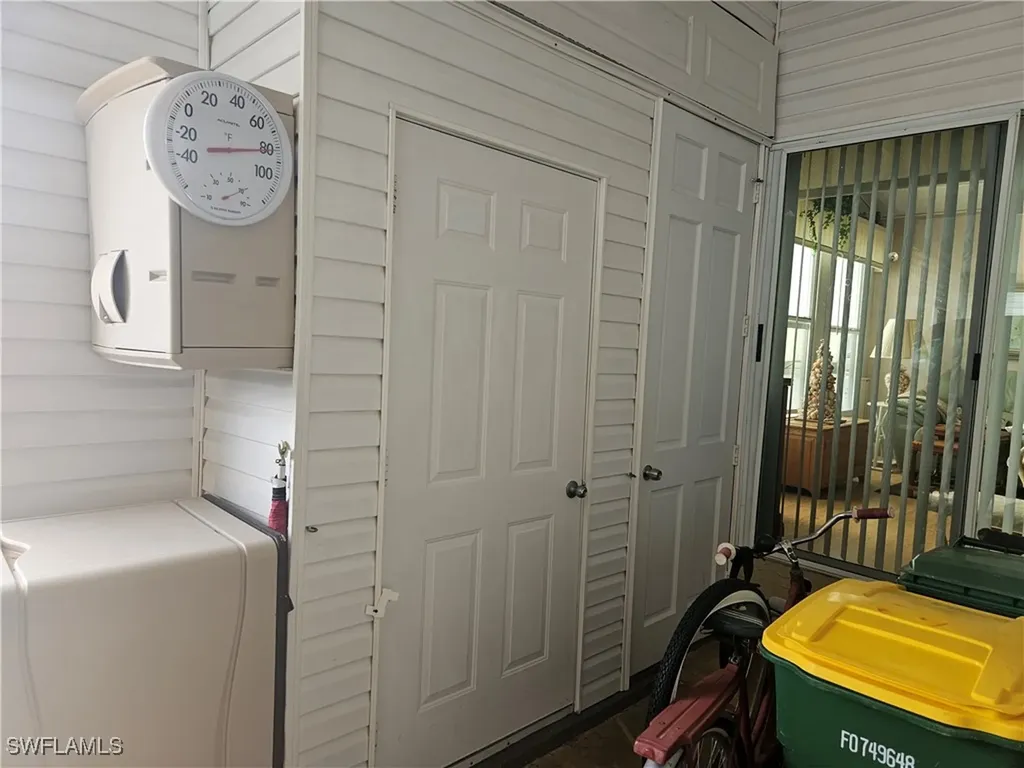 27 Amethyst Avenue Naples FL 34114