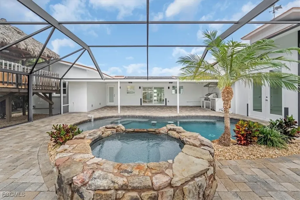 22 Palmview Boulevard Fort Myers Beach FL 33931