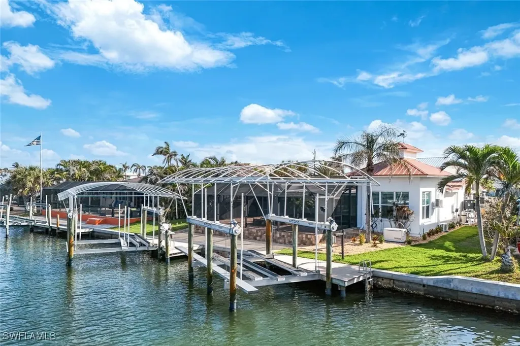 22 Palmview Boulevard Fort Myers Beach FL 33931