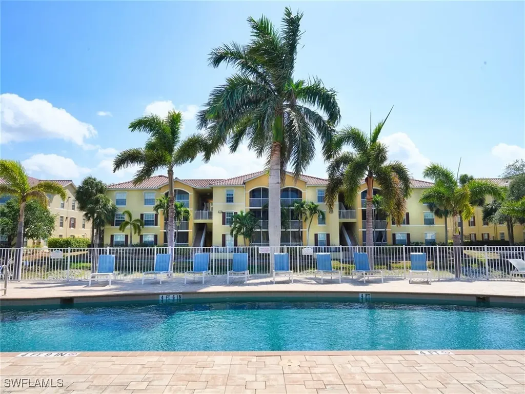 4105 Residence Drive Fort Myers FL 33901