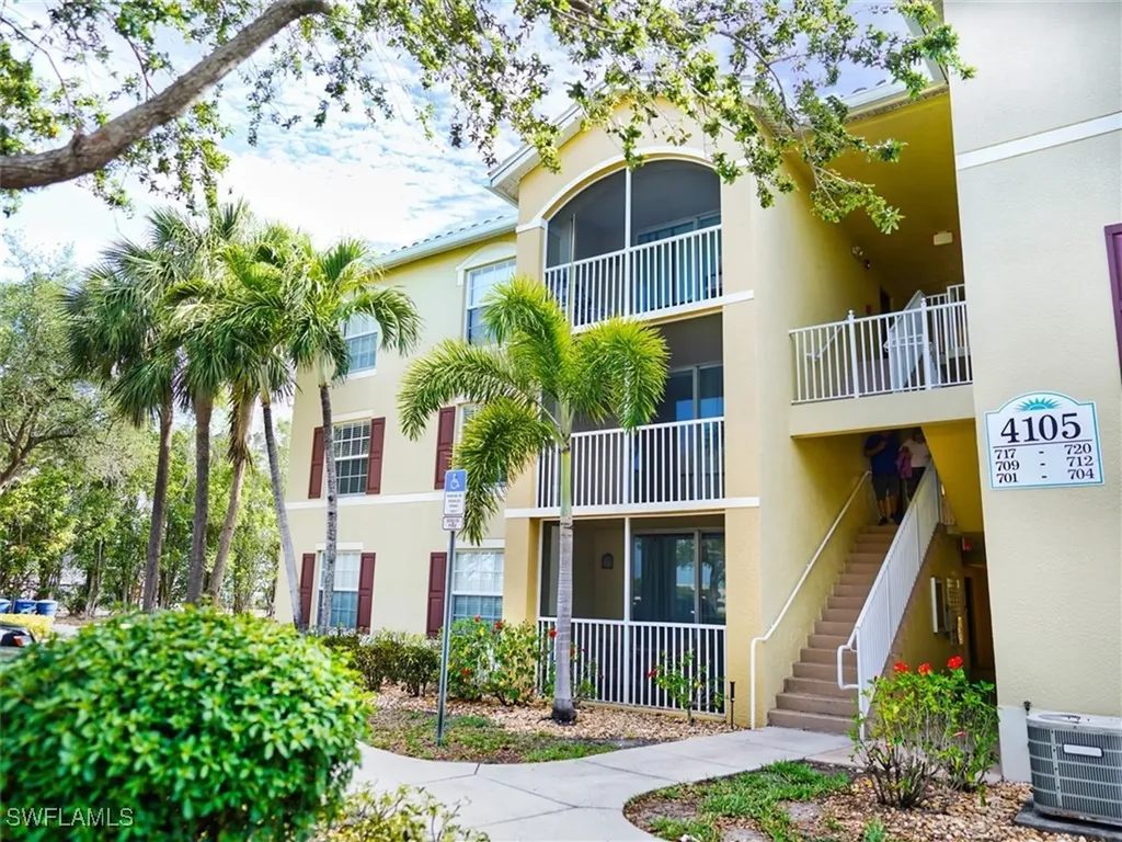 4105 Residence Drive Fort Myers FL 33901