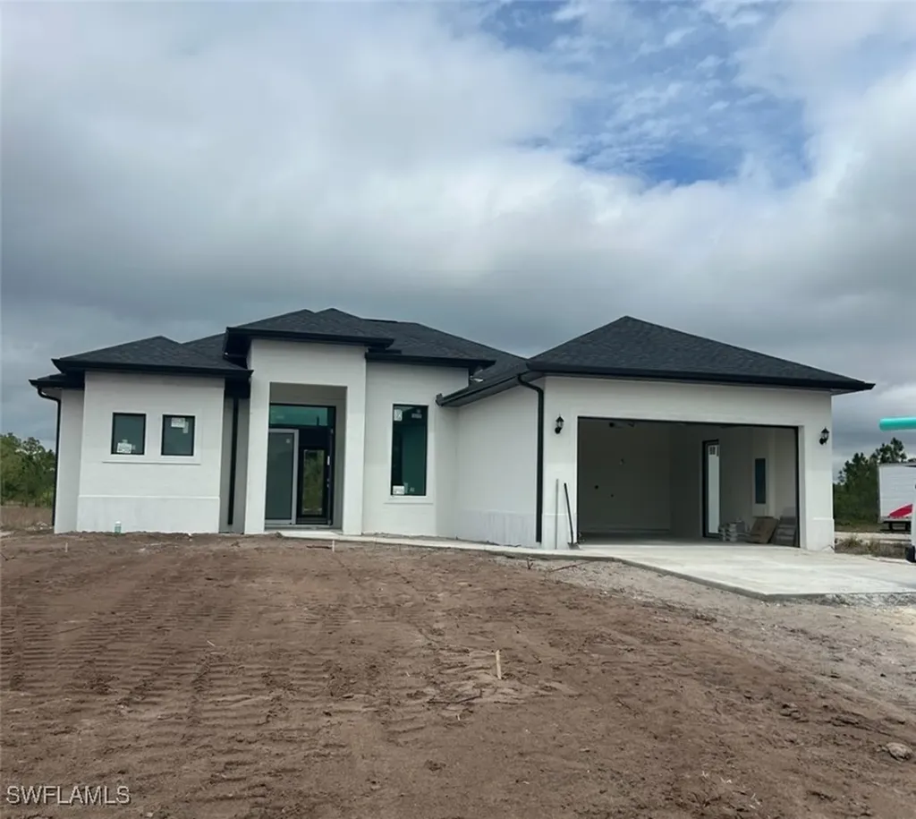 2433 56th Avenue NE Other FL 34120